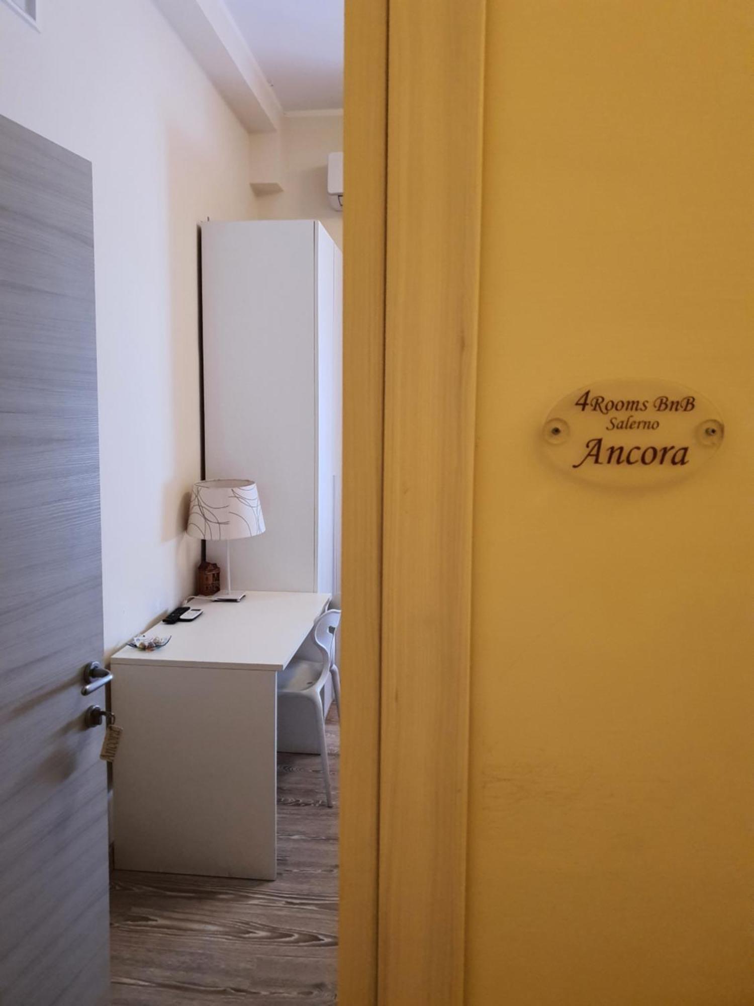 4Rooms Guest House Free Wi-Fi Салерно Экстерьер фото